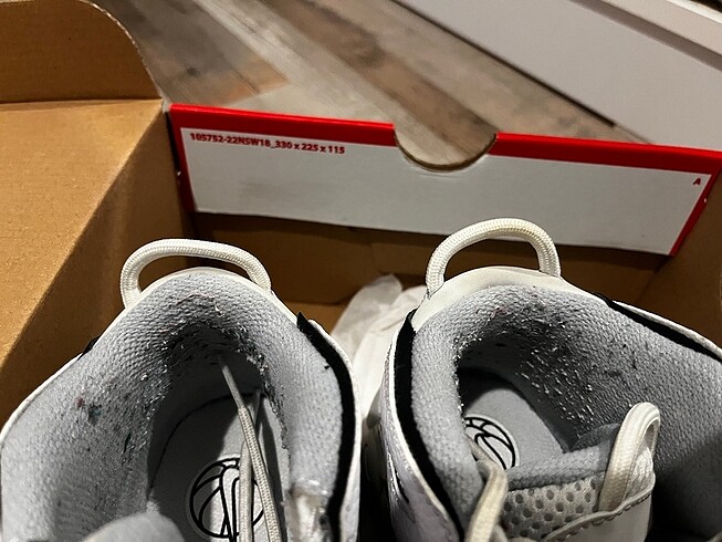 38,5 Beden beyaz Renk nike air more uptempo