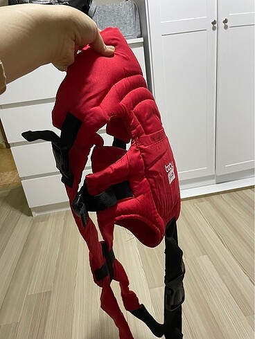 Beden kırmızı Renk Bebek kangurusu