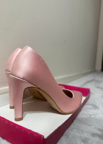 Pembe Saten Yüksek Topuklu Kadın Stiletto - Görsel 3