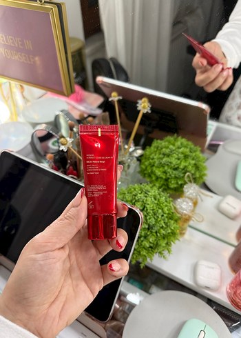 Missha Parlak Kırmızı BB Krem - Görsel 2