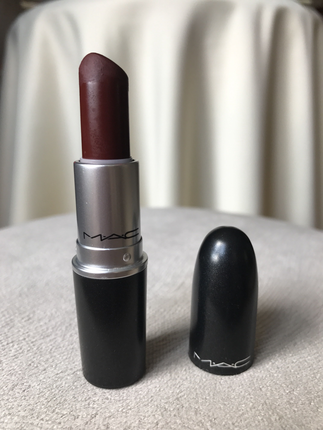 MAC M.A.C MATTE Serisinden