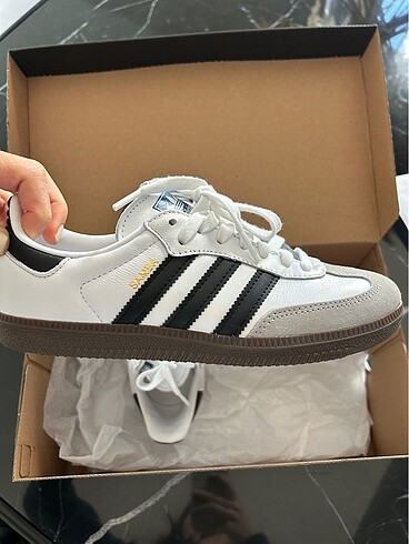 38 Beden beyaz Renk Adidas samba kadın ayakkabı
