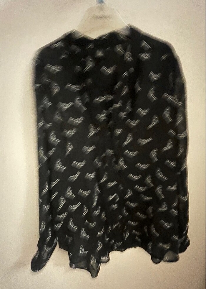 Desenli ince gömlek - Görsel 3