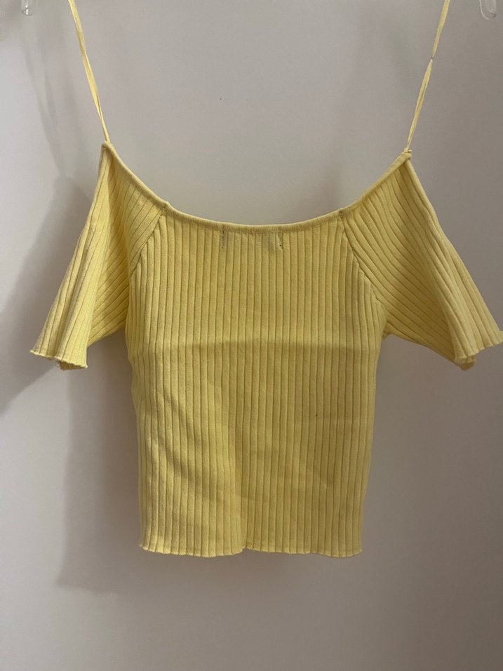 Sarı Pliseli Triko Askılı Bluz - Görsel 4