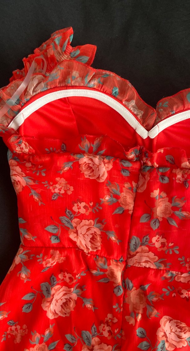 Kırmızı Çiçek Desenli straplez mini - Görsel 5