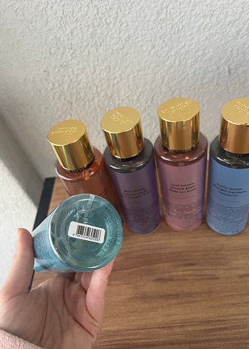 Victoria's Secret Kadın Parfüm Seti - Görsel 4