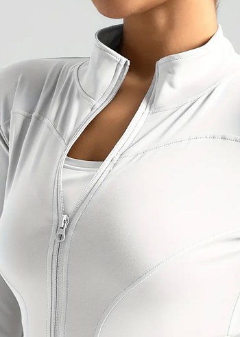 Beyaz Uzun Kollu Spor Üst - Görsel 3