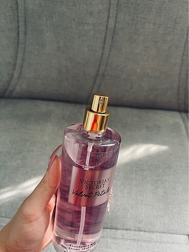  Beden Renk victoria?s secret vücut spreyi
