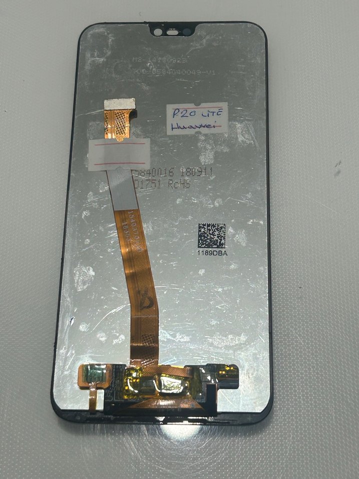 Huawei P20 Lite Ekran - Görsel 2
