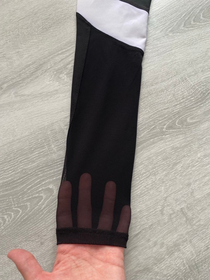 Siyah Beyaz Elastik Spor Tayt - Görsel 5