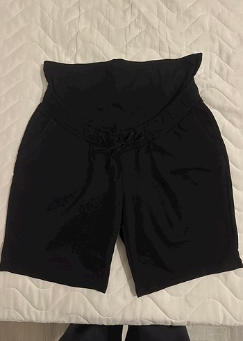 Siyah Bel Detaylı Hamile Midi Şort - Görsel 2