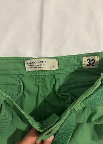 Erkek Yeşil Kemerli Kargo Şort - Görsel 2