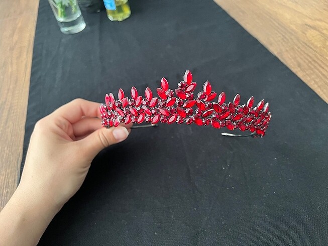 Kırmızı Bordo Kına Tacı