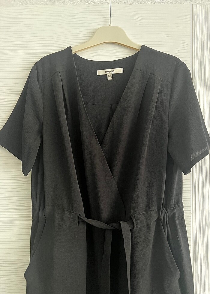 Koton V yaka Belden büzgü Tulum - Görsel 2