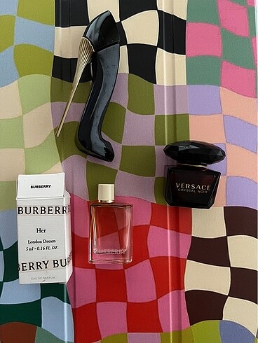 versace burberry carolina herrera deluxe parfüm