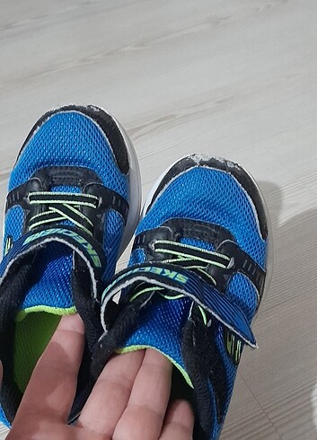 25 Beden mavi Renk Orijinal skechers çocuk ayakkabısı