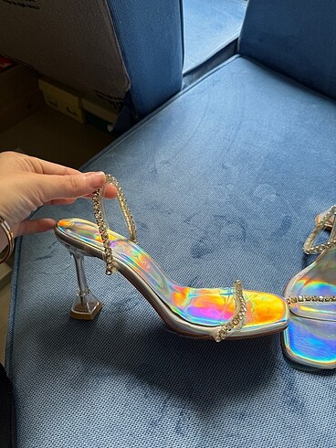 39 Beden Nişantaşı Stiletto