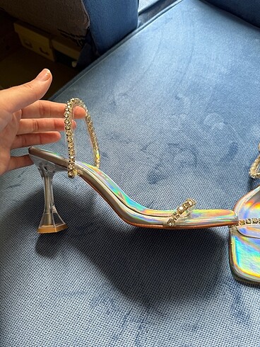 39 Beden beyaz Renk Nişantaşı Stiletto