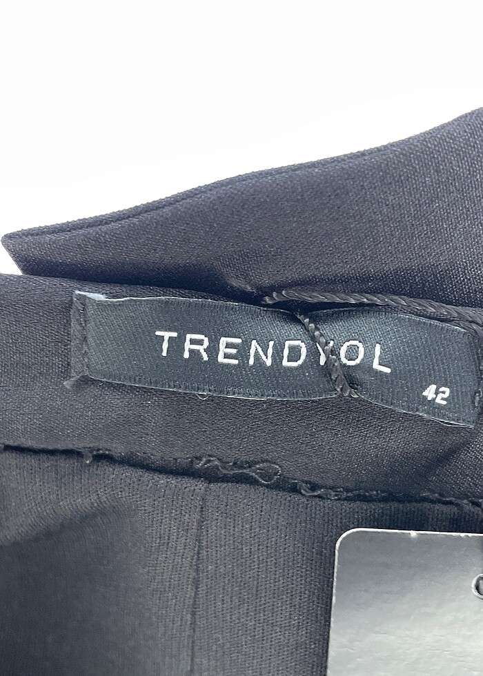 Trendyol & Milla Kısa Salopet %70 İndirimli. - Görsel 4