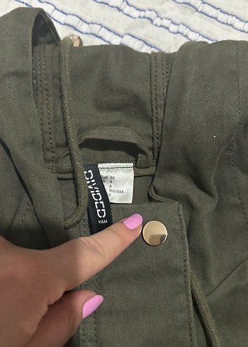 Haki Renkli Fermuarlı Kadın Ceket hm - Görsel 2
