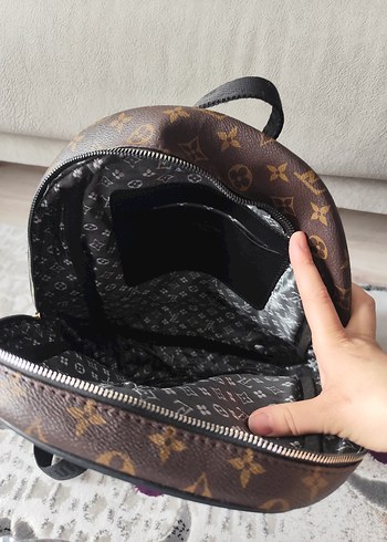 Kahverengi Deri Parisian Sırt Çantası - Görsel 3