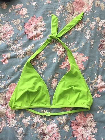 bikini üstü