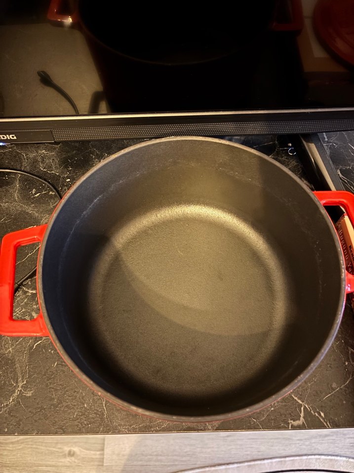 Lava 22 cm Döküm Tencere - Görsel 3