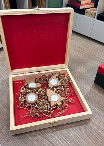 Kırmızı Noel Temalı Ahşap Hediye Kutusu - Görsel 2