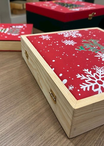 Kırmızı Noel Temalı Ahşap Hediye Kutusu - Görsel 12