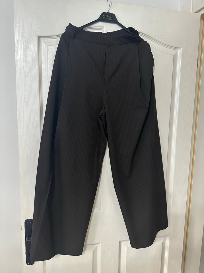 Zara kemer köprülü ince çizgili pantolon - Görsel 4