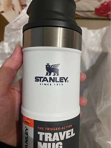  Beden Etiketli Stanley