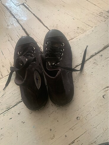 40 Beden siyah Renk Siyah Orjinal converse