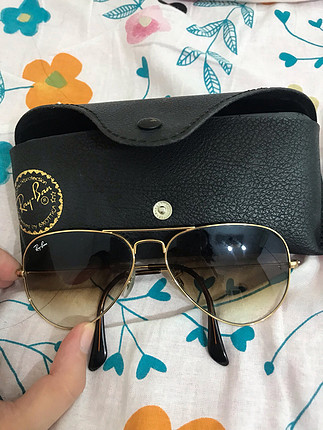 Rayban güneş gözlüğü
