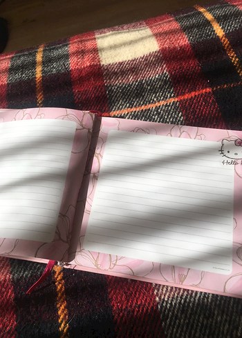 Beden Pembe Hello Kitty Defter