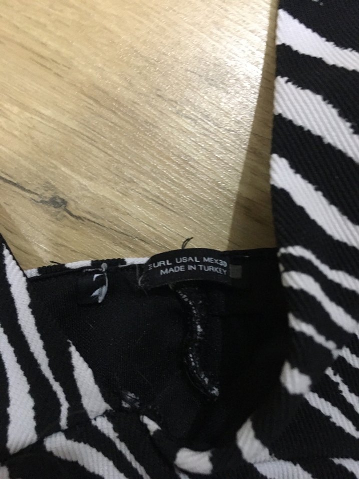 Zebra Desenli Siyah Mini Büstiyer - Görsel 3