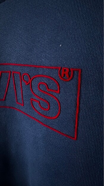 m Beden LEVİS SWEATER