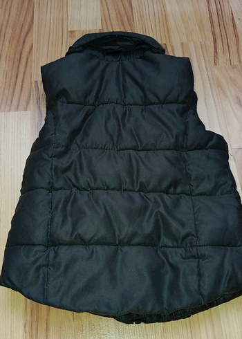 Zara Kız Çocuk Siyah Kapüşonlu Fermuarlı Yelek