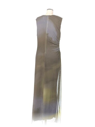 xl Beden Zara Uzun Elbise %70 İndirimli.