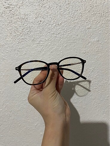  Beden Tom ford