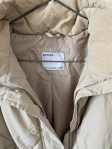 s Beden Bershka mont