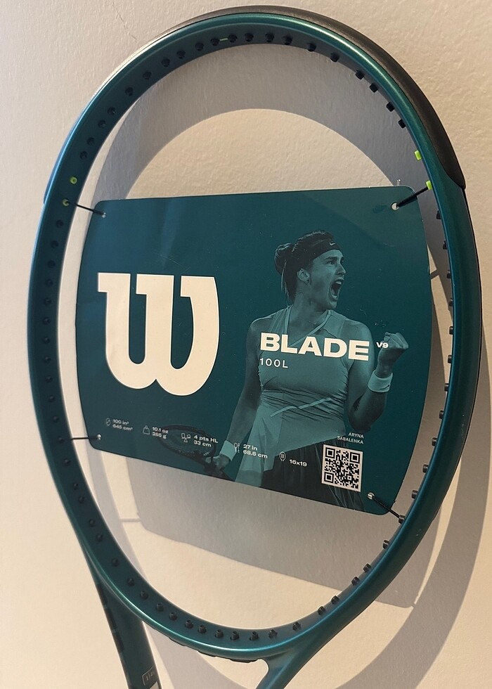 Wilson Blade 100L v9 Tenis Raketi - Görsel 2