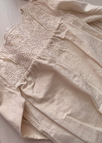 Bej Nakışlı Kız Keten Gömlek - Görsel 4