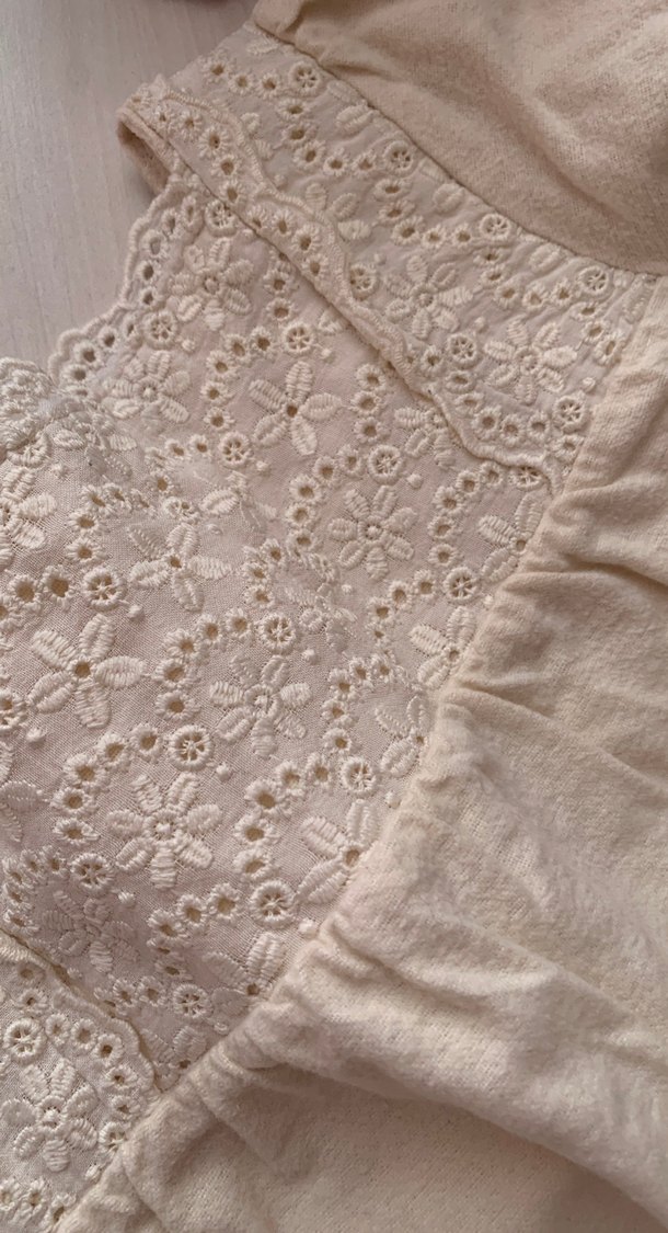 Bej Nakışlı Kız Keten Gömlek - Görsel 5