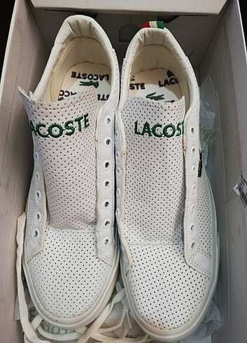 42 Beden beyaz Renk Lacoste ayakkabı A kalite 