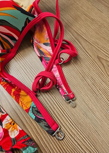 Çiçek Desenli Renkli Bohem Bikini - Görsel 5