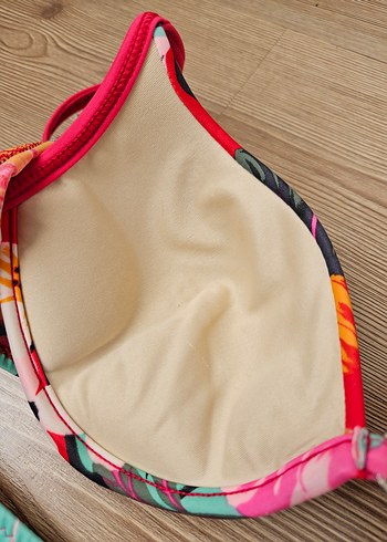 Çiçek Desenli Renkli Bohem Bikini - Görsel 4