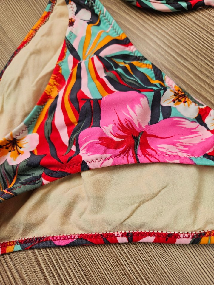 Çiçek Desenli Renkli Bohem Bikini - Görsel 3