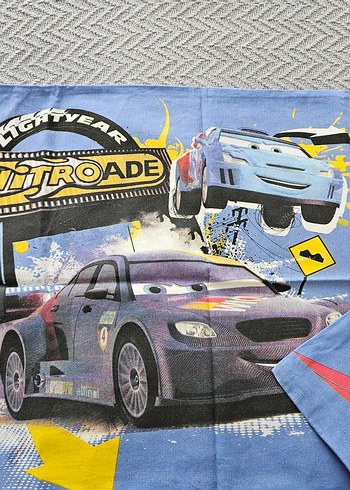 Taç marka, Yastık kılıfı - Görsel 2