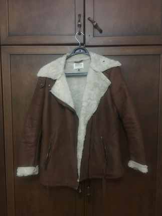 l Beden Bershka kürklü mont