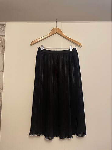 Pilili siyah sifon etek